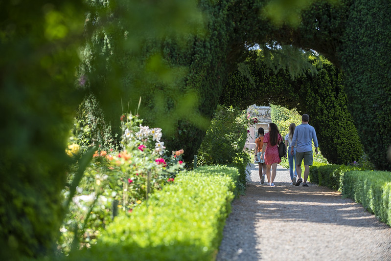 Altamont Gardens and Plant Sales